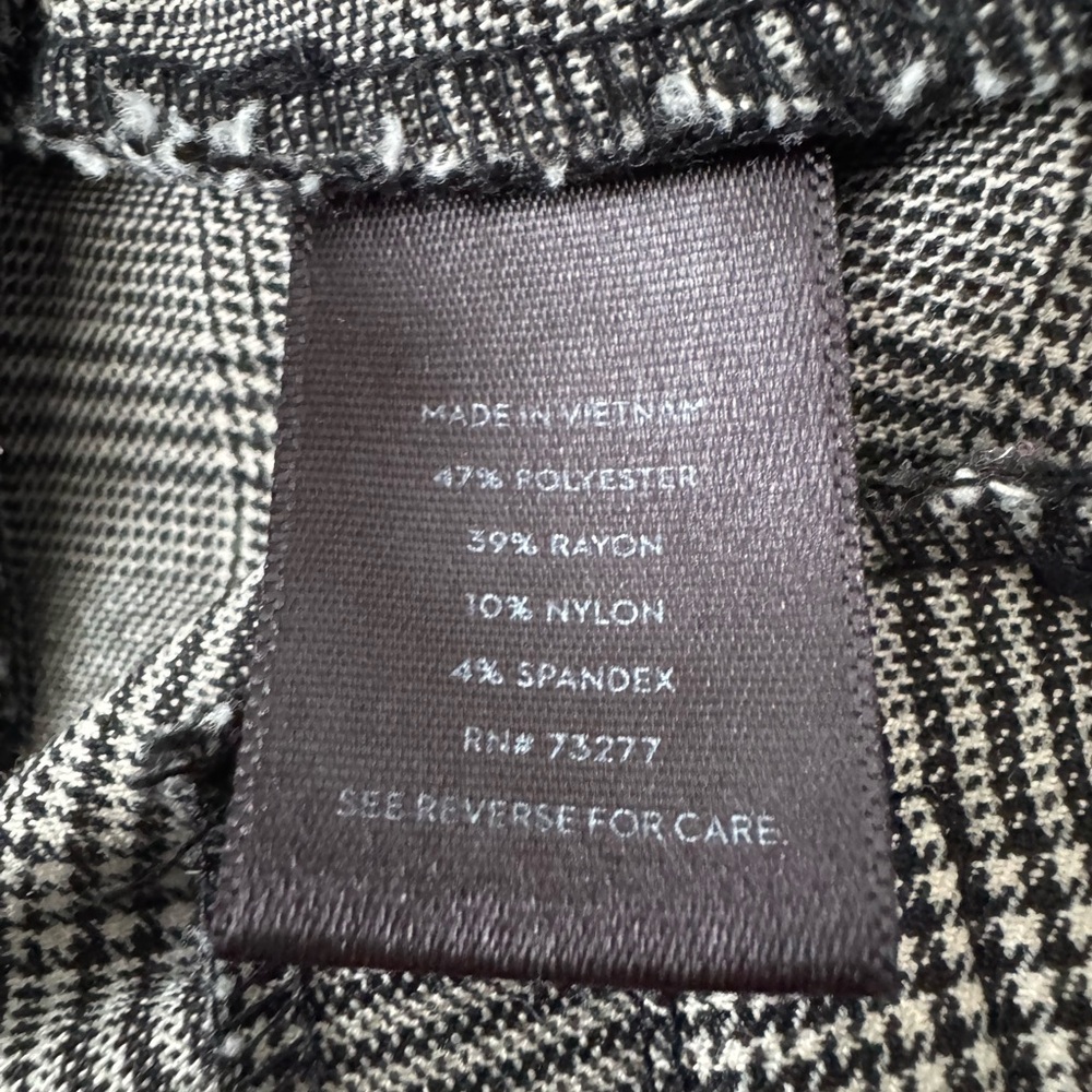 Simply Vera Vera Wang Ponte Pant - Picture 4 of 4